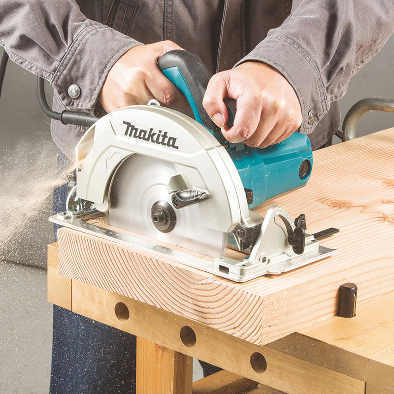 Scie circulaire 185mm 1600W MAKITA HS7611K avec coffret