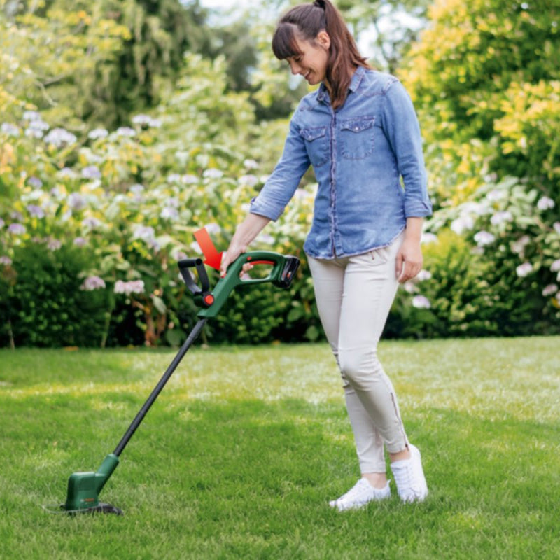 Coupe-bordures sans-fil BOSCH EasyGrassCut 18V-26 (vendu sans batterie)
