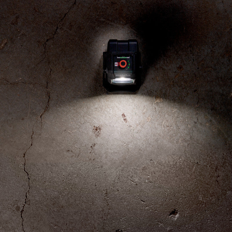 Lampe LED 112-18 V BSA 12-18 LED 2000 METABO Pick+Mix (sans batterie ni chargeur), carton