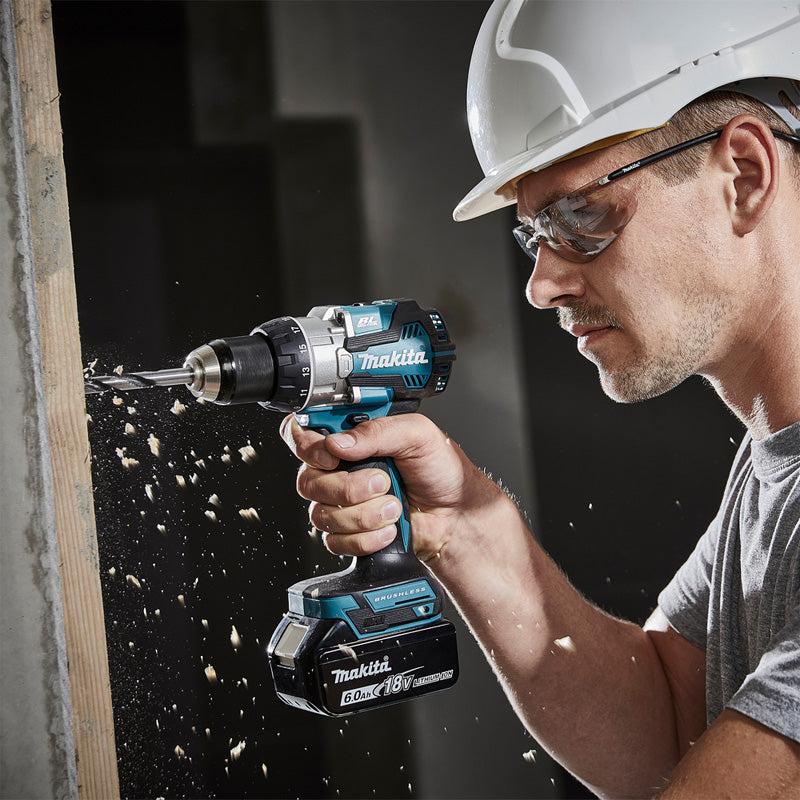 Perceuse à percussion Brushless 2x5Ah 18V LXT ® MAKITA DHP489RTJ en MAKPAC