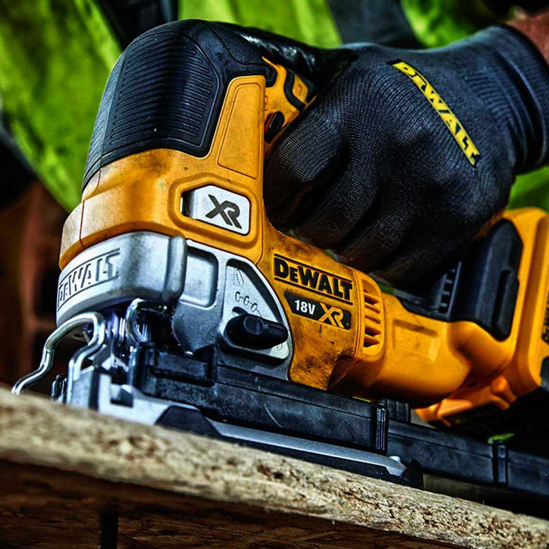Scie Sauteuse À Poignée Supérieure XR 18V Brushless DEWALT DCS334N-XJ (vendu sans batterie)
